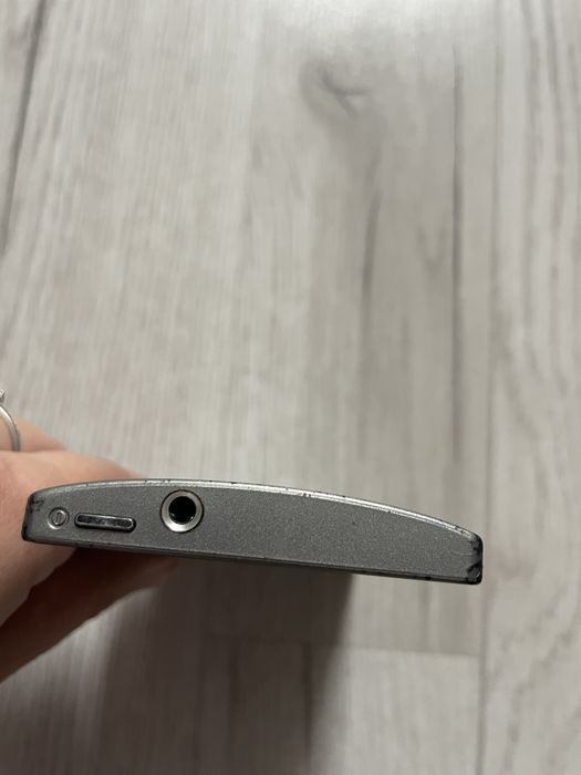 Sony Xperia 26 GB + etui GRATIS