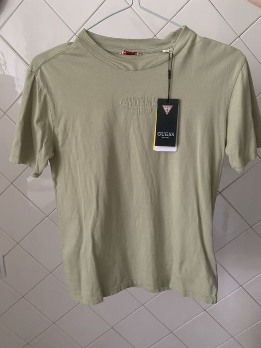 Футболка жіноча нова Guess