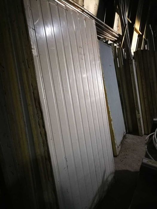 Сендвіч-панелі до холодильної камери б/у