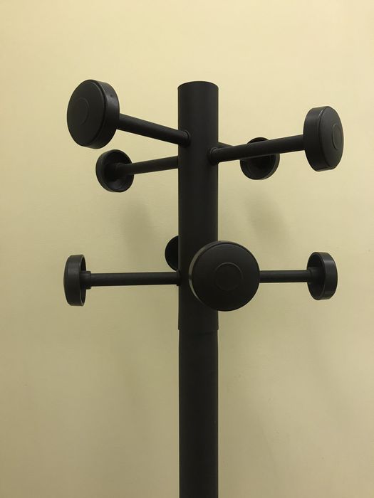 Вішалка для верхньої одежі