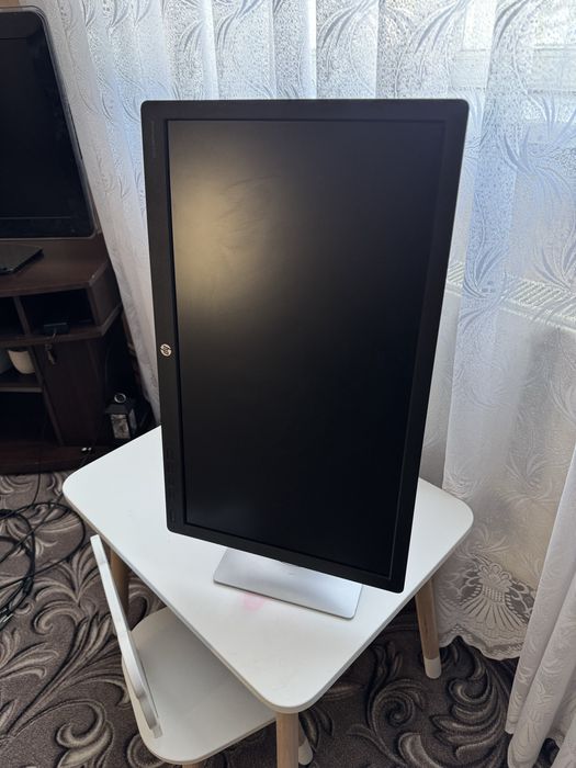 Монітор HP E232 до компʼютера