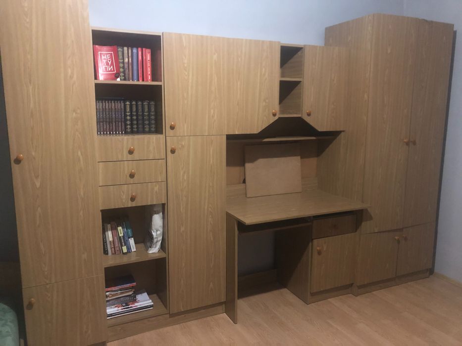 Терміново! Стенка взрослая детская Меблі бу спальня кабінет