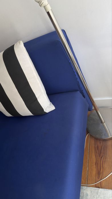 URGENTE Sofá-cama IKEA com arrumação – Bom estado
