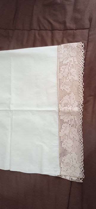 Toalhas em linho com renda creme
