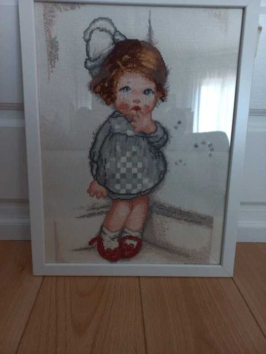 Cross-stitch girl picture frame – hand-embroidered