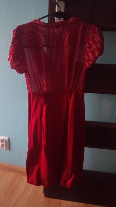 czerwona sukienka