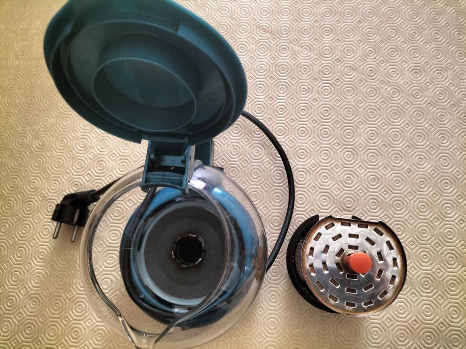 Electric coffee maker64741302314753123