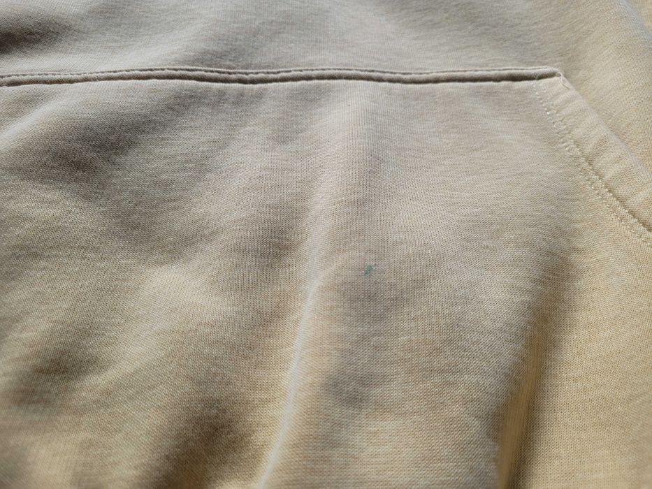 Żółta bluza Cropp z napisem