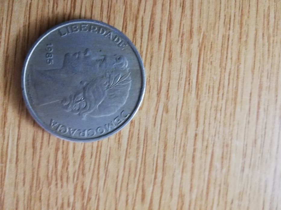 Moeda 25 escudos 1985