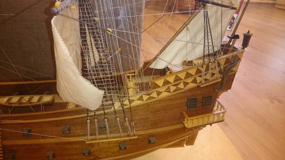 Drewniana replika statku