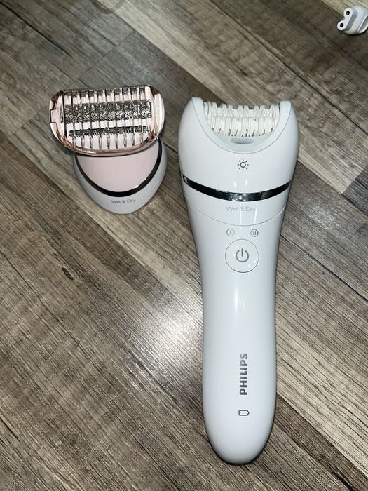 Епілятор PHILIPS 8000 BRE710/00
