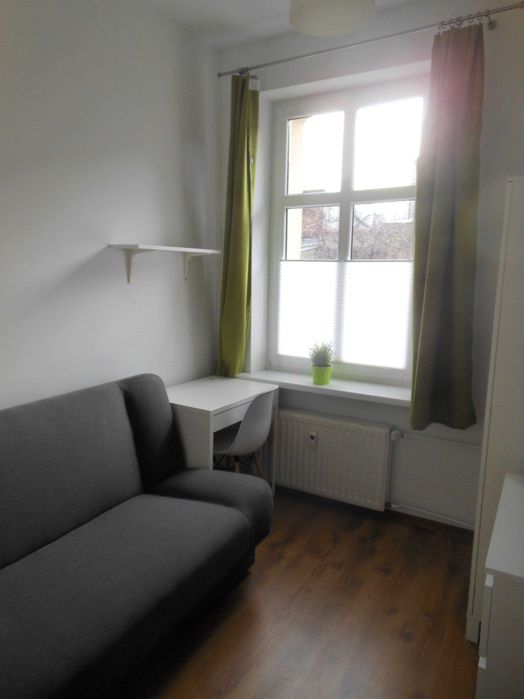 Pokój 1 osobowy przy ul. 18 Sierpnia, centrum, dostępny od 15.09.26