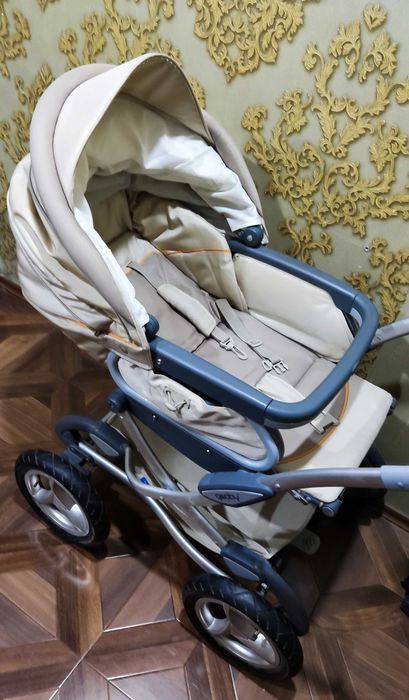 Продажа универсальной коляски Geoby