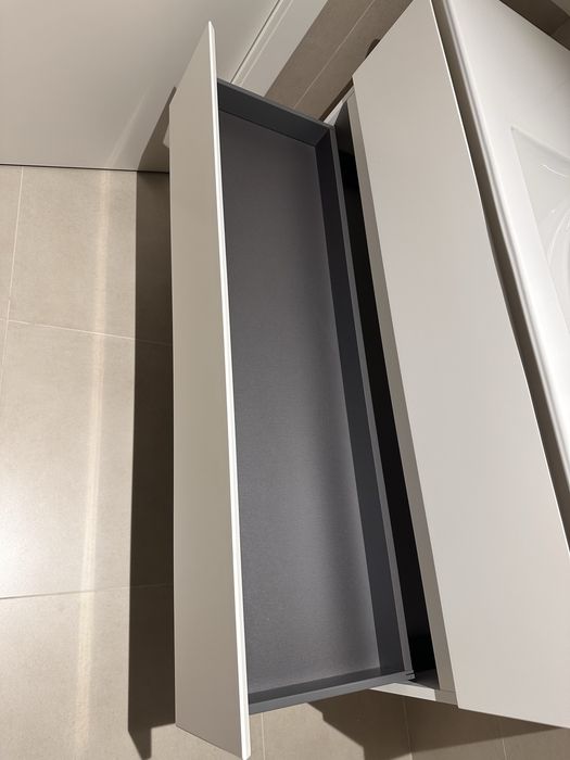 Móvel suspenso de WC com lavatório e torneira GROHE — nunca usado