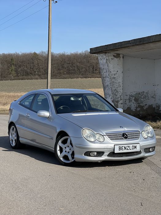 Разборка Mercedes-Benz W203 Coupe. Запчасти: двигатель, АКПП, редуктор, двери, салон, фары, капот