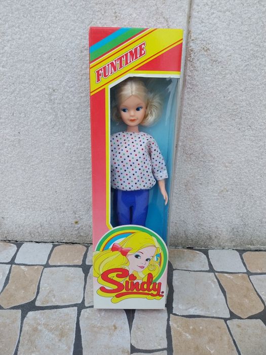 Boneca Antiga - Sindy 1986
