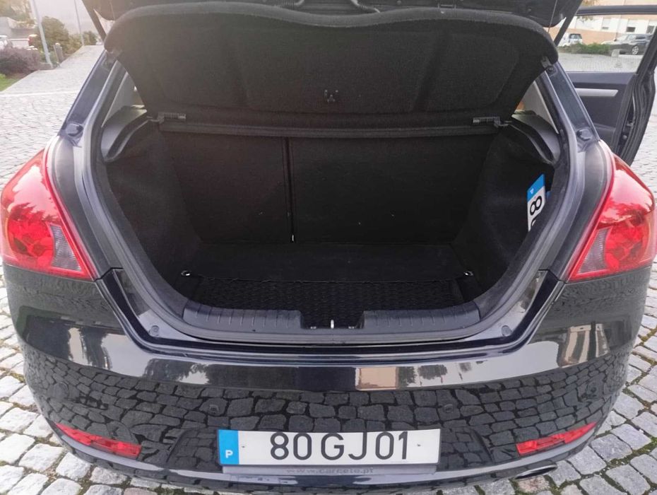 Kia ceed 2008 1.6crdi