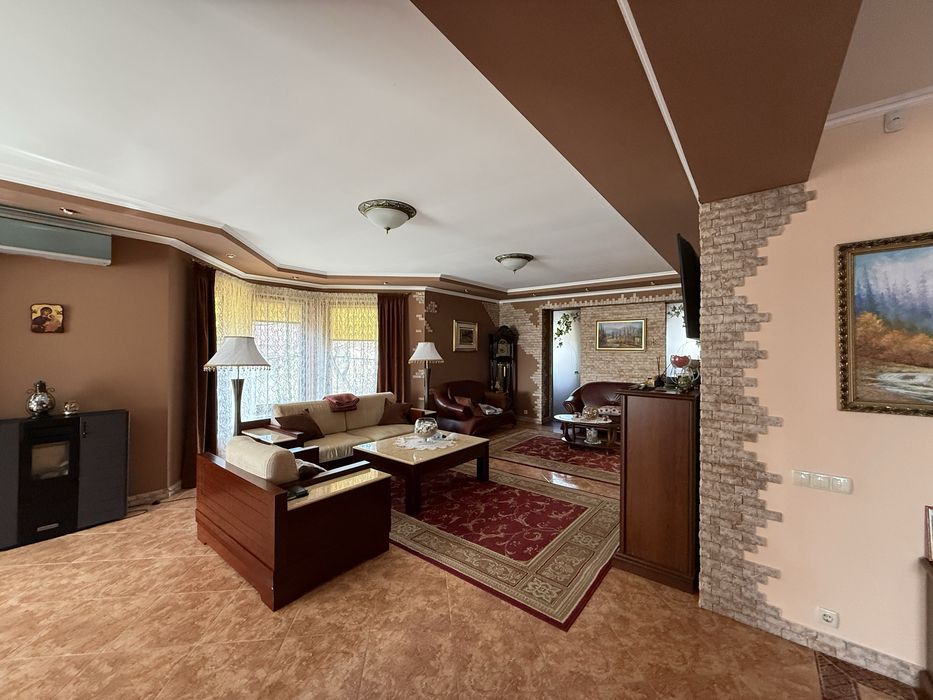 Продаж будинку з краєвидом. с.Оноківці