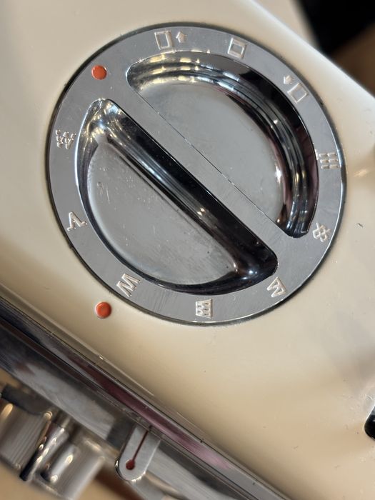 Maszyna do szycia Privileg dużo ściegów owerlokowe