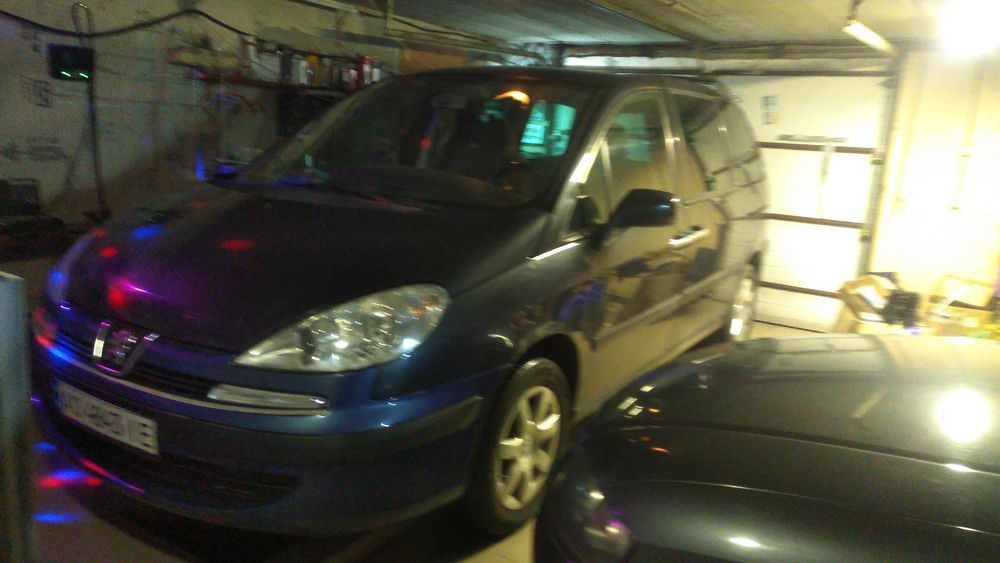 Peugeot 807 2.2hdi 136 л.с. 2004