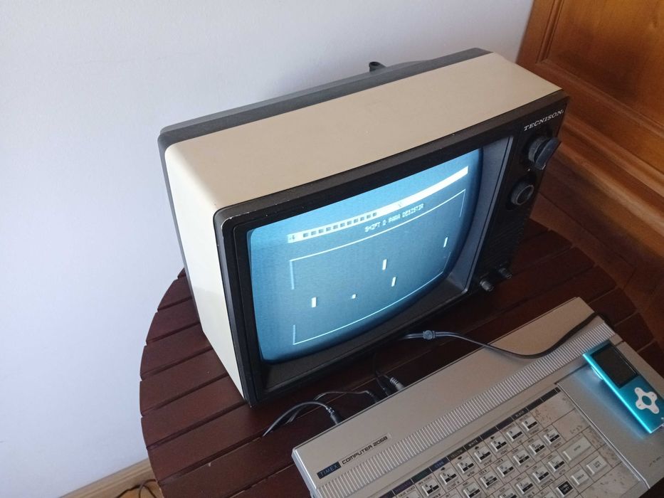 TV Diagonal 30cm P-B