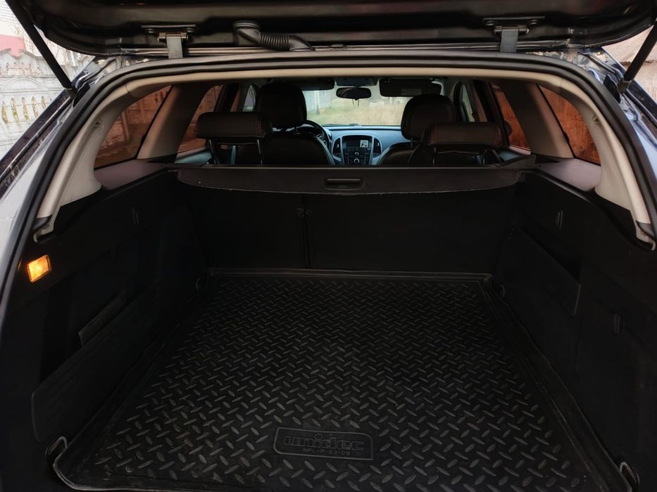 Opel Astra 1.7 diesel 2012