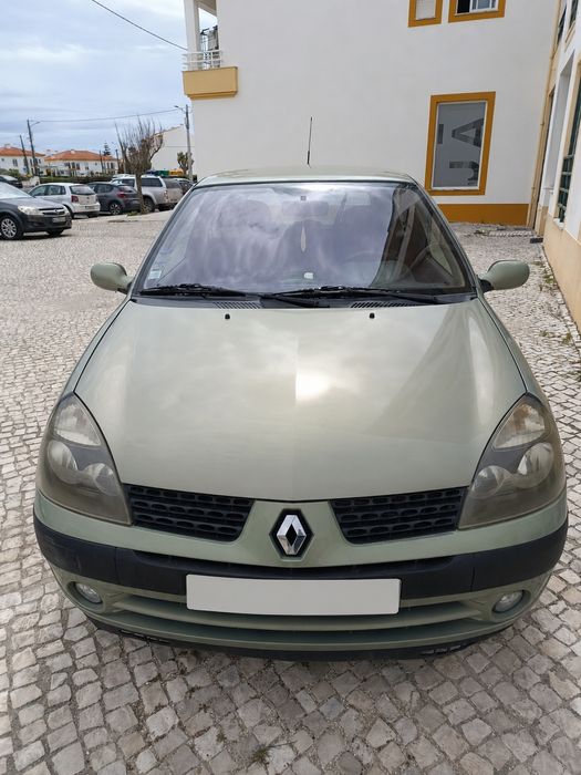 Renault impecável