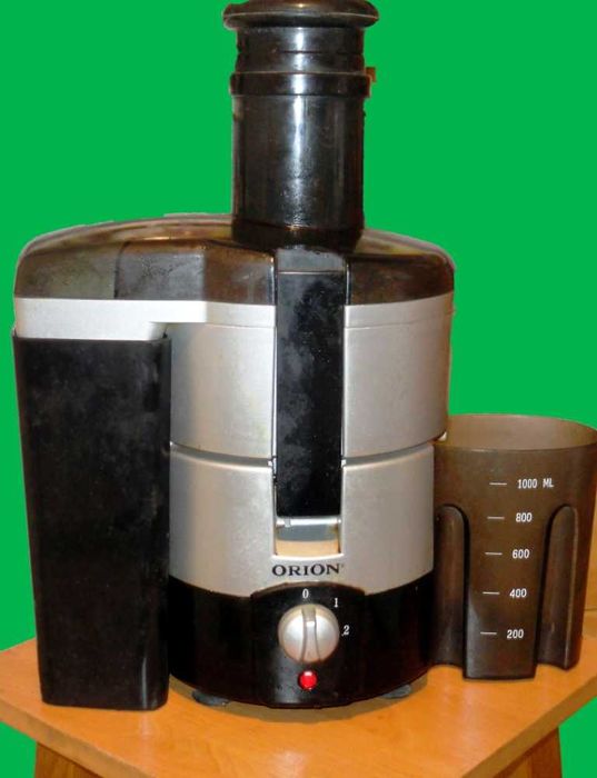 Соковыжималка ОРИОН турбо на 2Л сока.