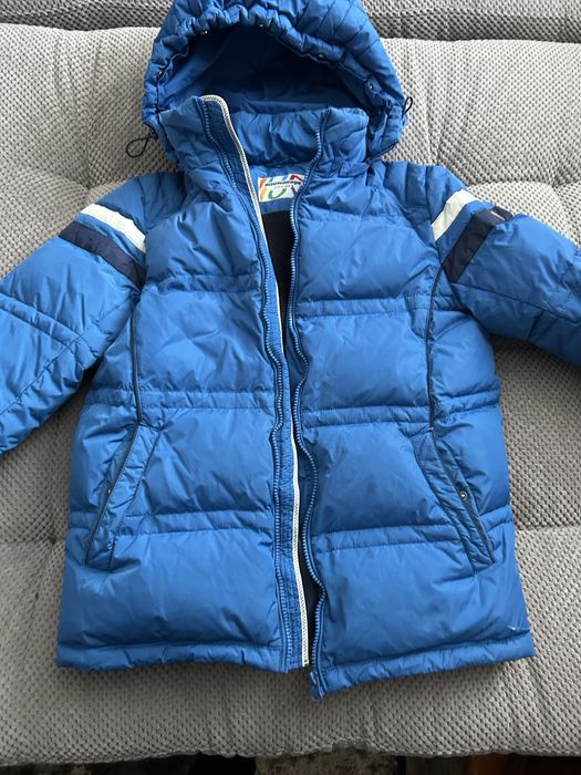 Пуховик рост 152 теплющий