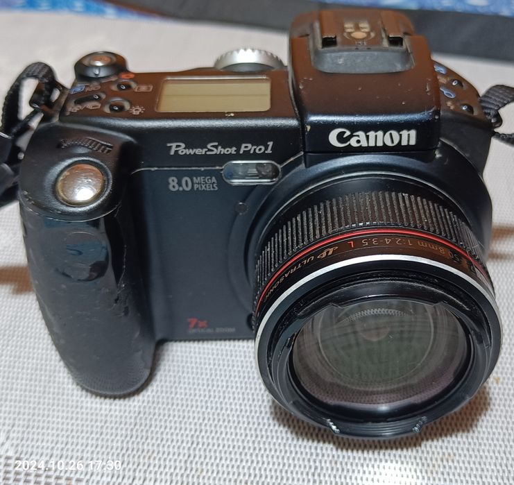 Фотоапарат Canon Powershot Pro 1