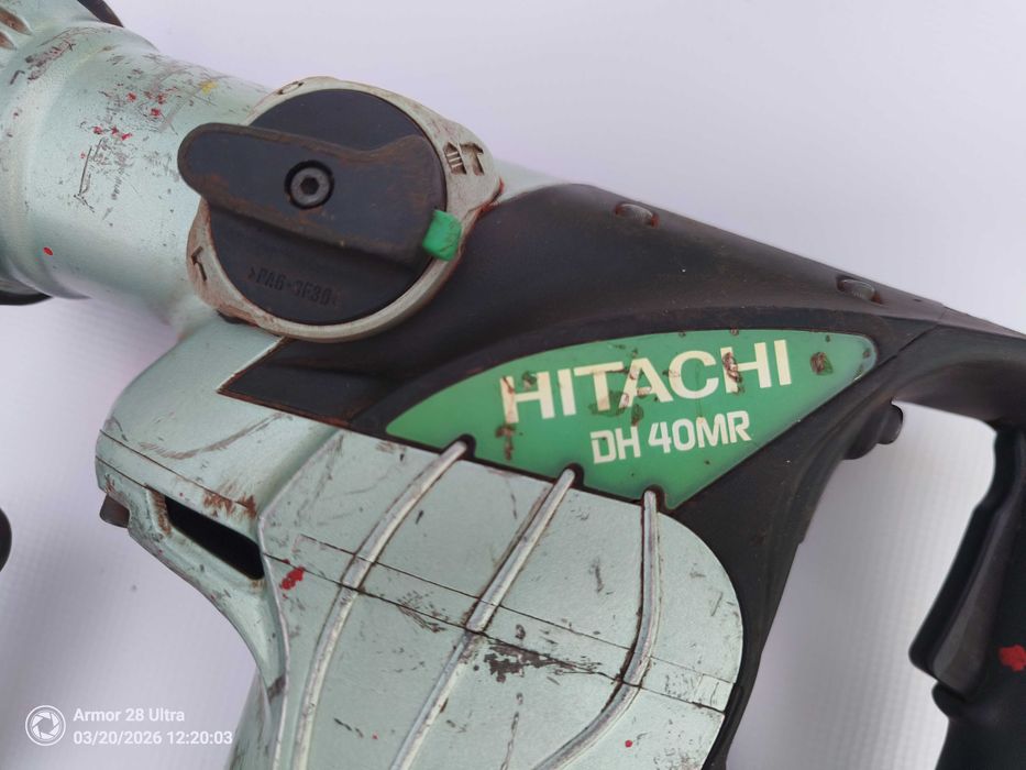Hitachi / HiKOKI DH40MR SDS-Max młot udarowy + walizka + wiertła