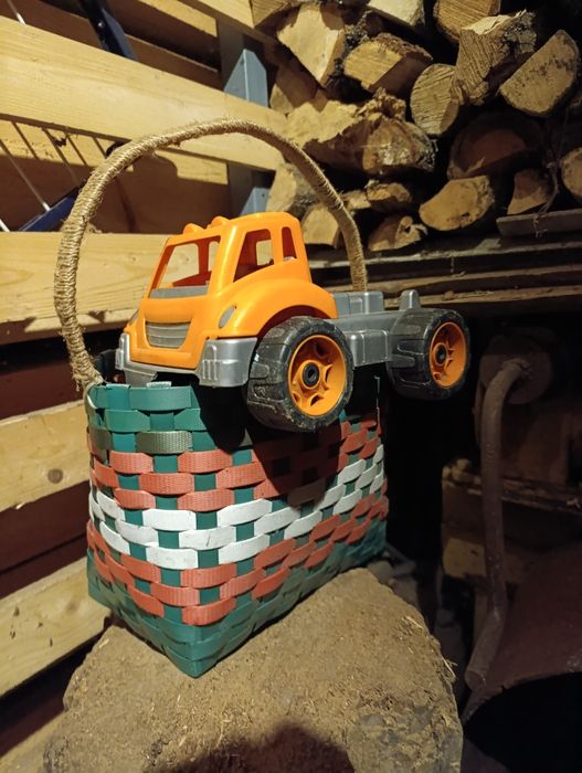 Міцний кошик для покупок/пікніка. Водостійкий. Ручна робота