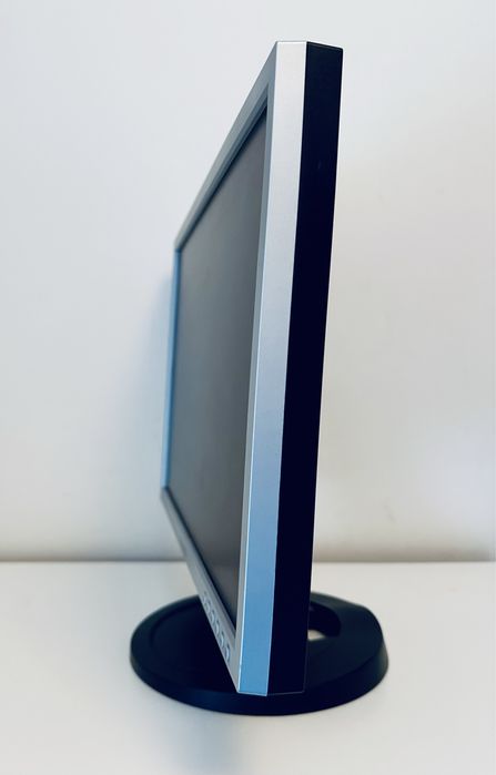 Samsung SyncMaster 920NW 19"425907050796830721