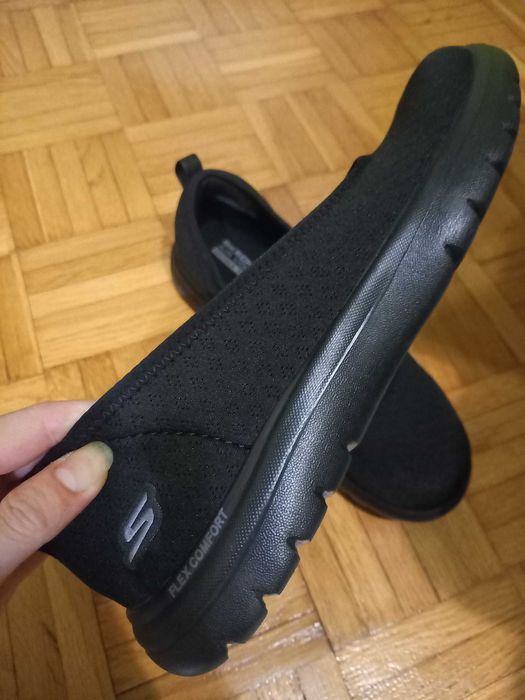 Skechers baleriny 37
