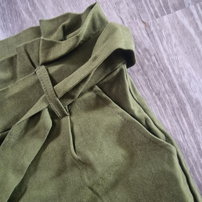 Spodenki  z wyższym stanem