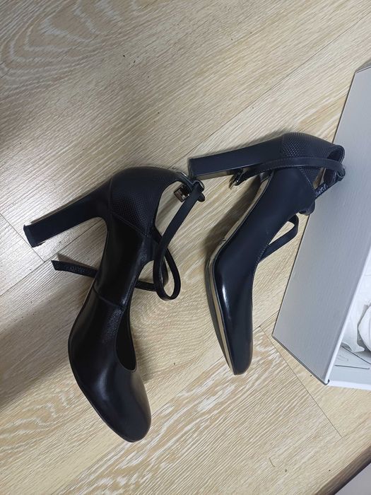 Шкіряні туфлі Kotyl collection