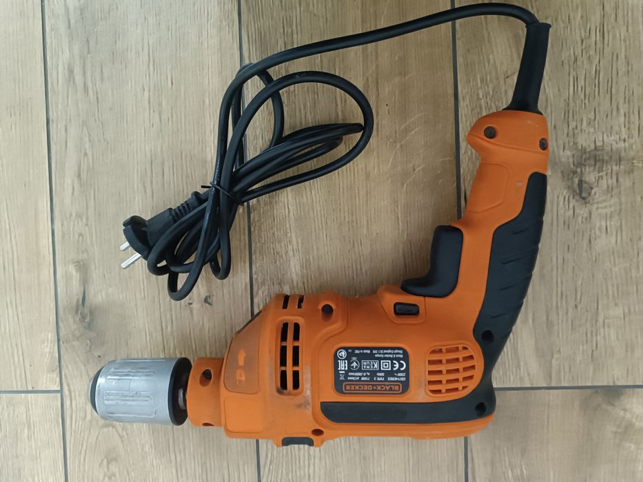 Wiertarka udarowa Black Decker 710w