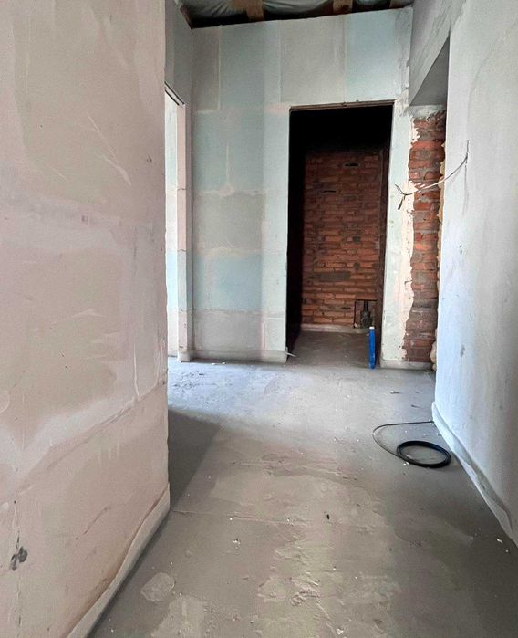 Повноцінна 2-кімнатна квартира! Всього 34000 уе