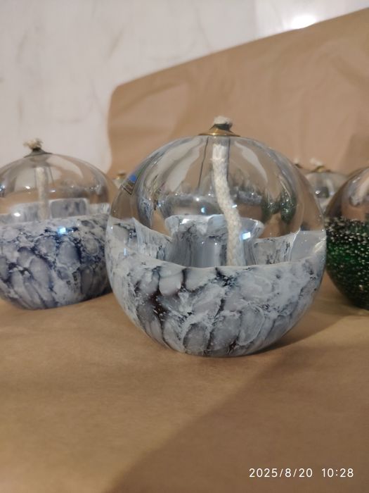 Lampki oliwne / przyciski do papieru