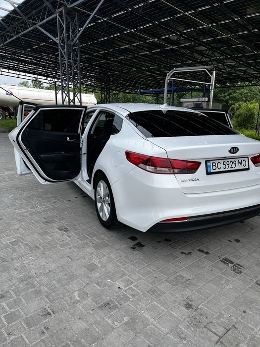 KIA Optima 2016 рік
