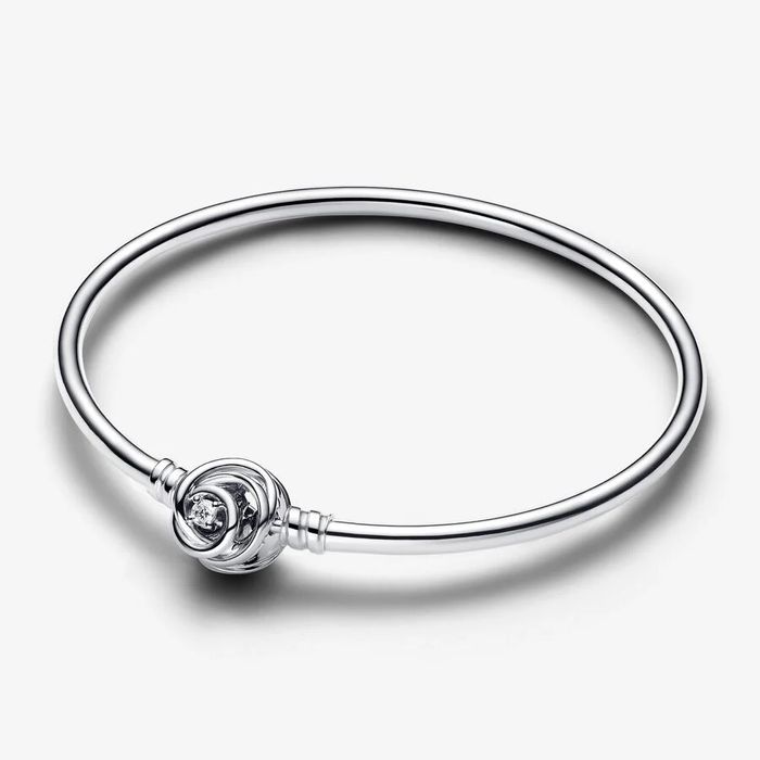 Bangle Pandora Moments com fecho espiral