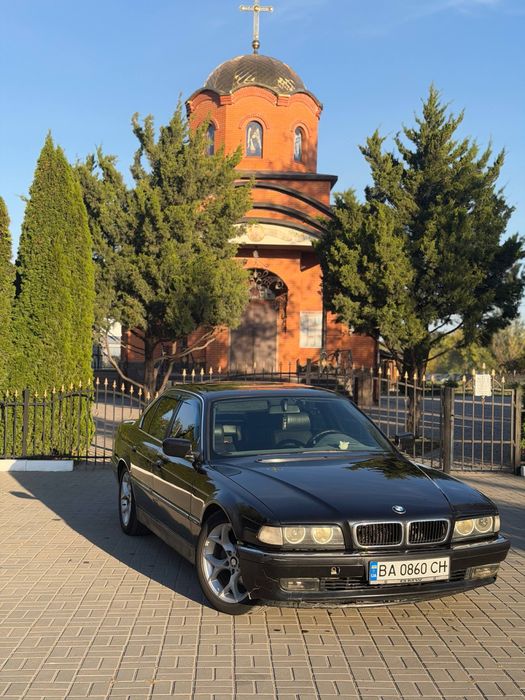 BMW 7 series 1996 E38 730i