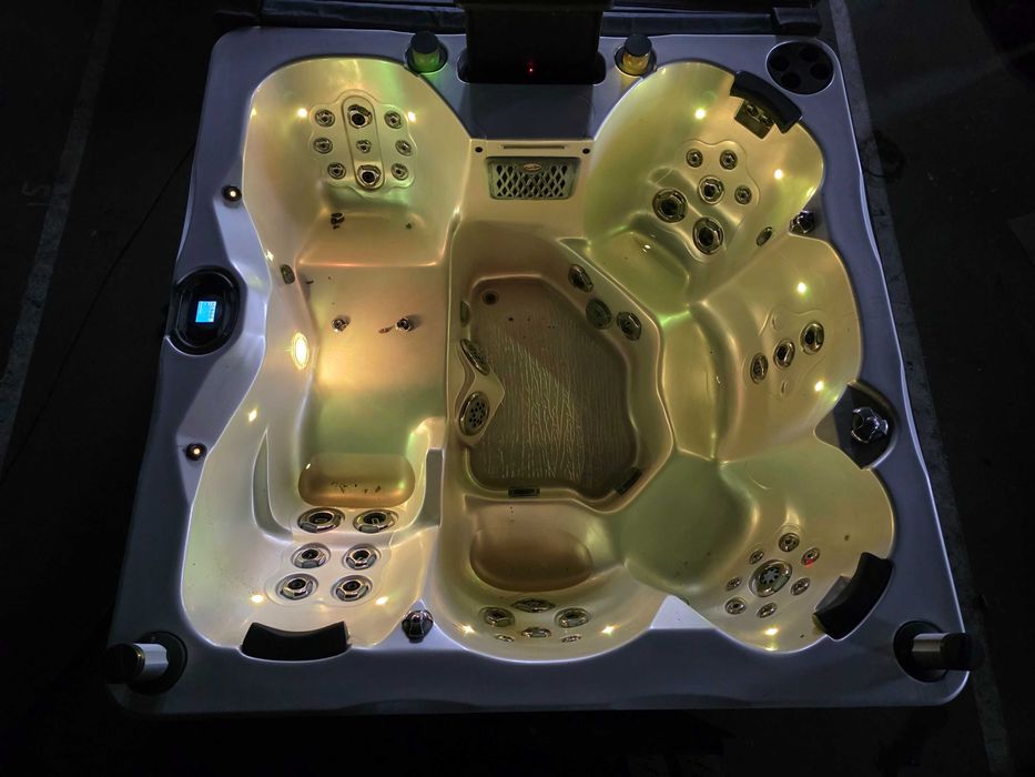 Jacuzzi ogrodowe całoroczne , Balboa , Sundance , Hot Spring , USA