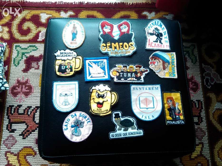 Pins e Emblemas Académicos