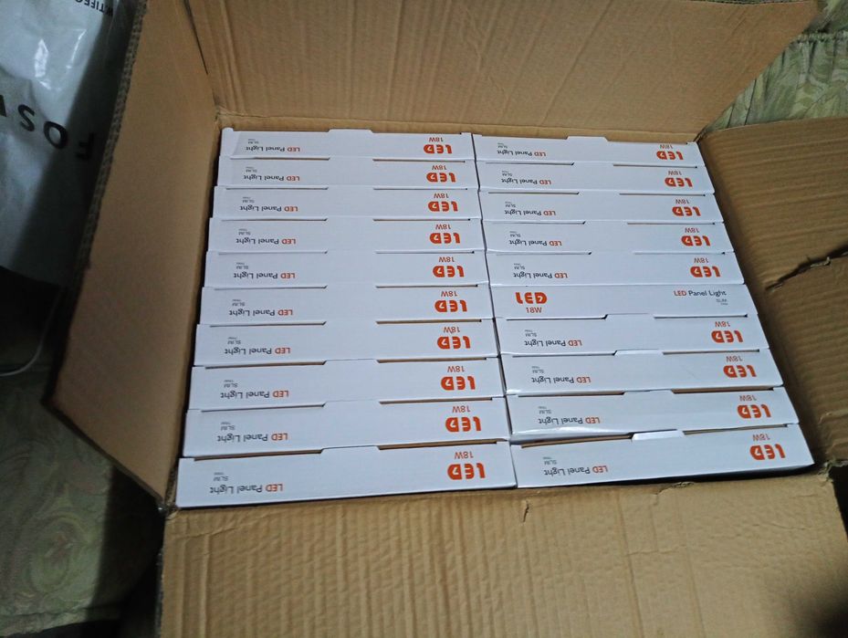 Focos led 18w 1550 lúmens novos ***