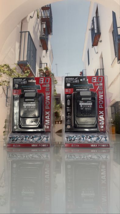 Zestaw dwóch akumulatorów , akumulator marki DEDRA model DED6937