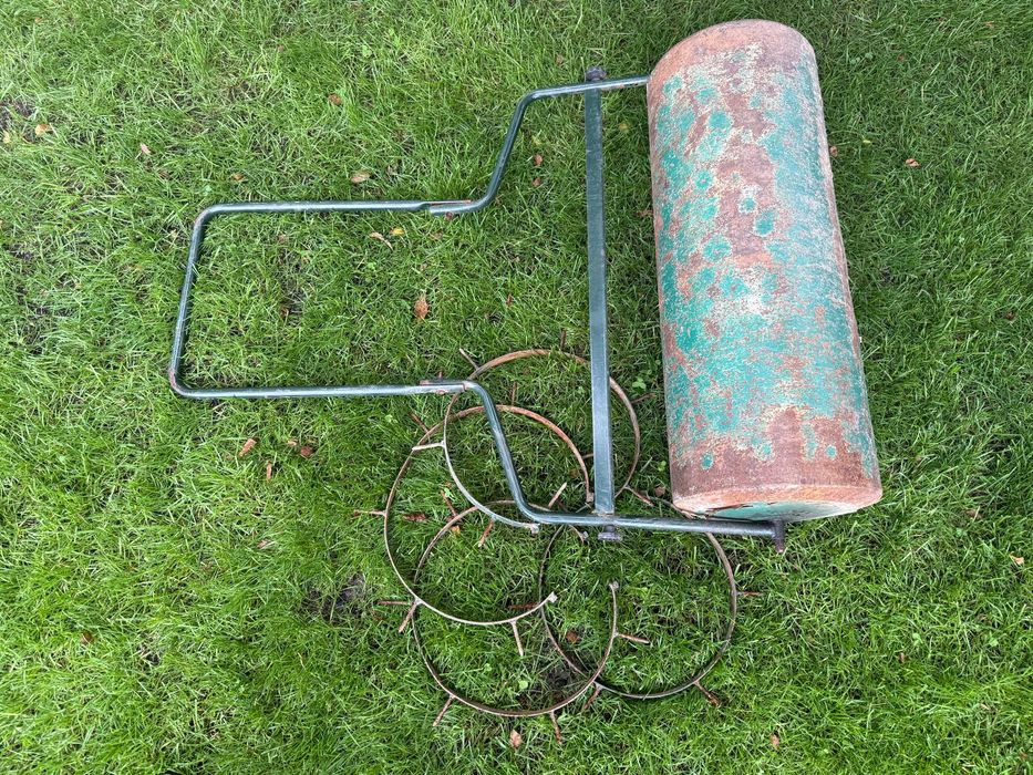 Walec ogrodowy do trawy trawnika 80 cm plus aerator - kolce