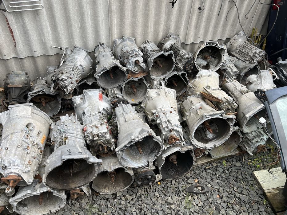 Редуктор Коробка BMW E28 E30 E32 E34 E36 E38 E39 полуось кардан КПП