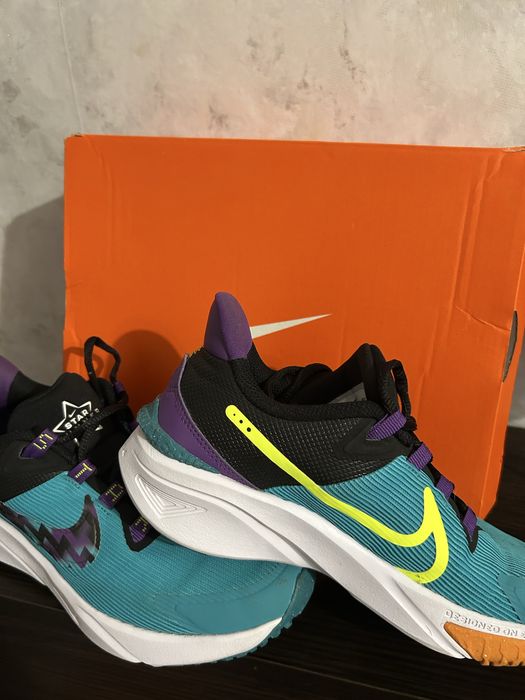 Жіночі кросівки NIKE оригінал