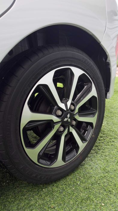 Mitsubishi Space Star 1.2 de 2022 | Caixa Automática C/ 37.000KM